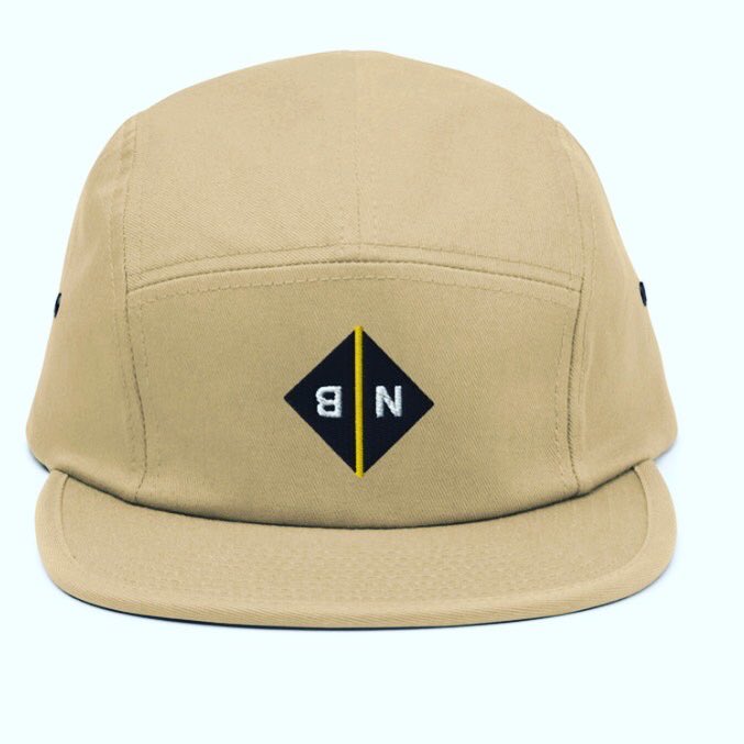 Kenny_Groom's tweet image. Fresh merch on the website. Looking forward to seeing that #beyondnormal 👑 on the heads of so many founders. Sold directly at beyondnormalpod.com