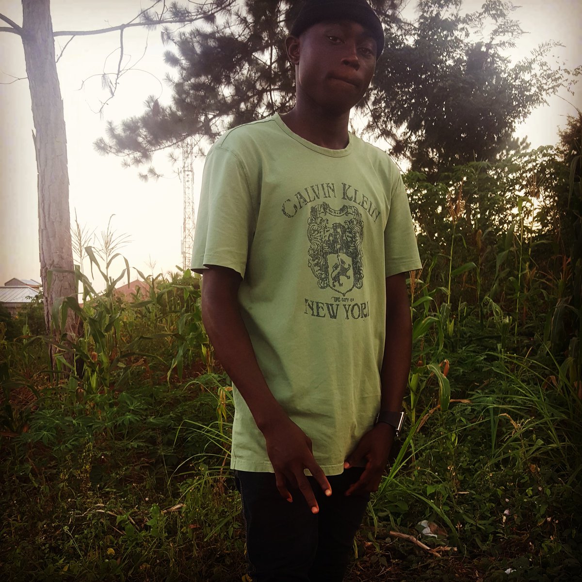 AimeMveng's tweet photo. #NouvellePhotoDeProfil https://t.co/9bGdezkpiB