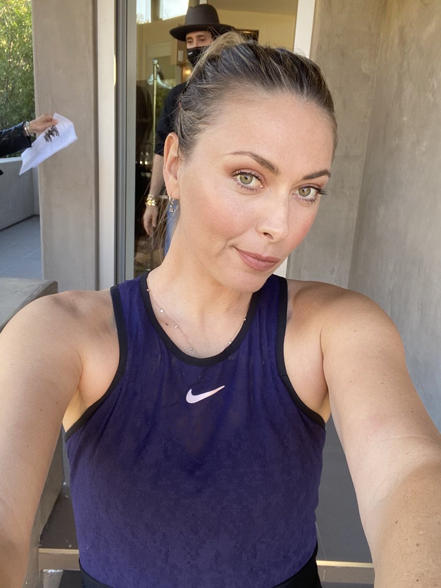 Maria Sharapova tweet media
