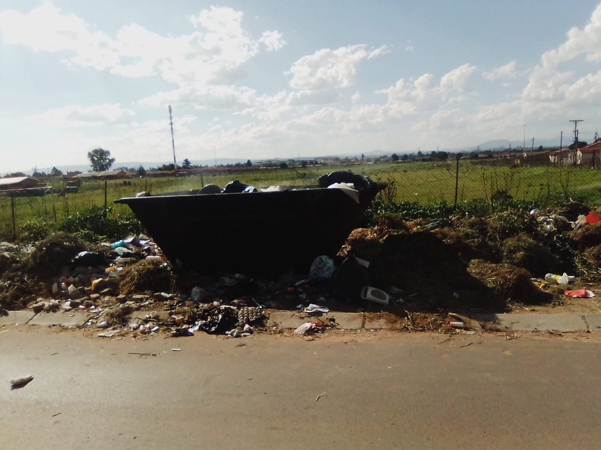 This are the conditions in our town and sorroundings @Newcastle Municipality. We demand service delivery now.