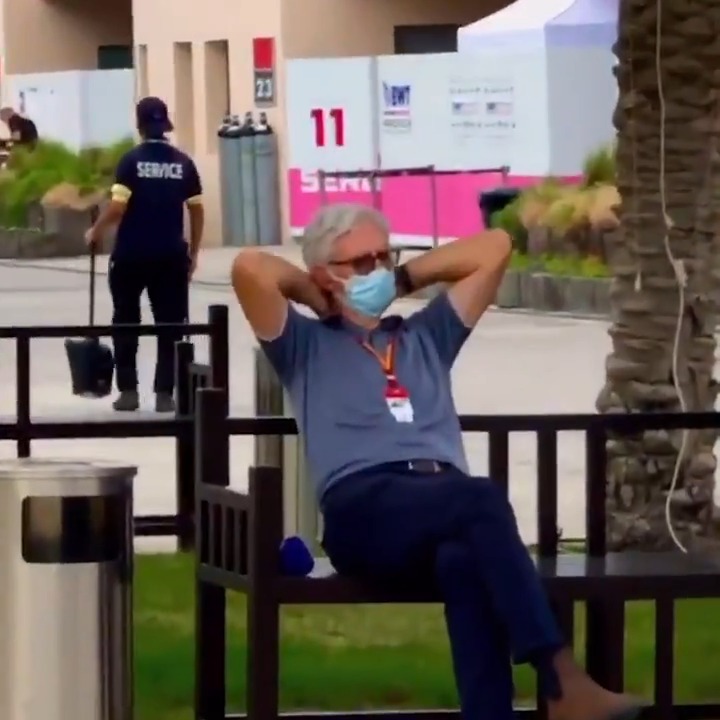 To be fair, its up to you how much I work. Move over Simon Lazenby. It can't be that hard. Can it? @SkySportsF1 #f1