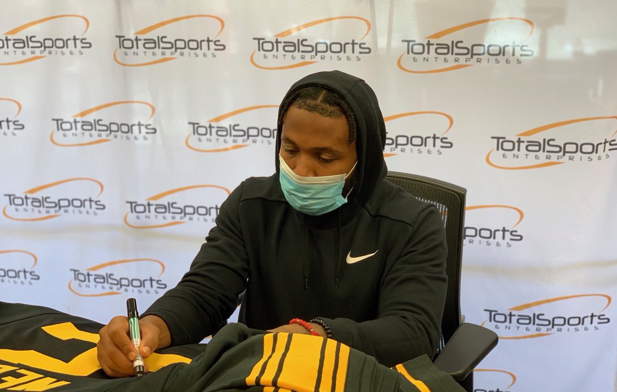 steelernation's tweet photo. Technically it's still a Victory Monday right? So let's give away a custom signed Steven Nelson color rush jersey. 

To win you must follow us, @TotalSportsEnt , and RETWEET this post. 

Winner announced on Thursday morning https://t.co/uxcdcZi4Df