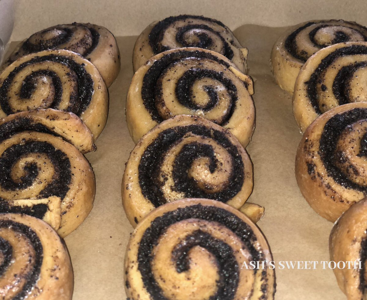 ashssweett's tweet photo. Cinnamon Rolls 🤤🤤

Types of Cinnamon Rolls: 

1. Regular Cinnamon Roll ( 6 for $750 and 12 for $1500) 

2. Oreo Cinnamon Roll with Oreo Filling ( 6 for $1000 and 12 for $2000) 

3. Regular Cinnamon Roll with Oreo Filling ( 6 for $850 and 12 for $1700)

#cinnamonrolls https://t.co/dz9JVBb2wN