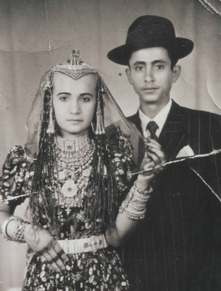 1904: After Imam Yahya comes to power, Jews are barred from riding horses, walking to the right of a Muslim, building houses higher than Muslims, living in Muslim neighbourhoods, carrying arms, wearing fine or bright clothing, or riding any animal except side-saddle on donkeys