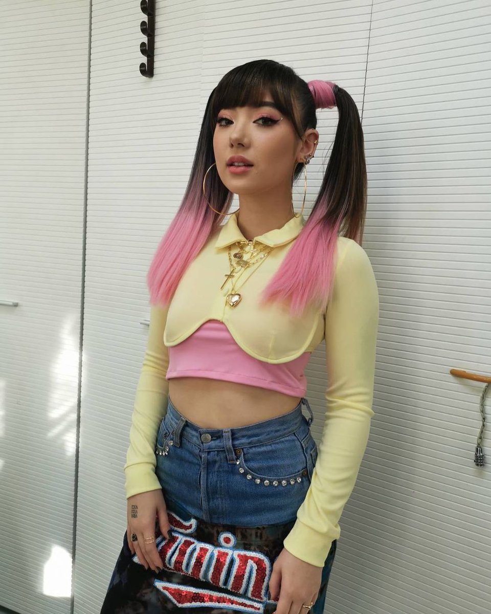 JannineWeigelMM's tweet photo. #jannineweigel #jannineweigelmyanmar #พลอยชมพู #ploychompoo https://t.co/58qaBzxfby