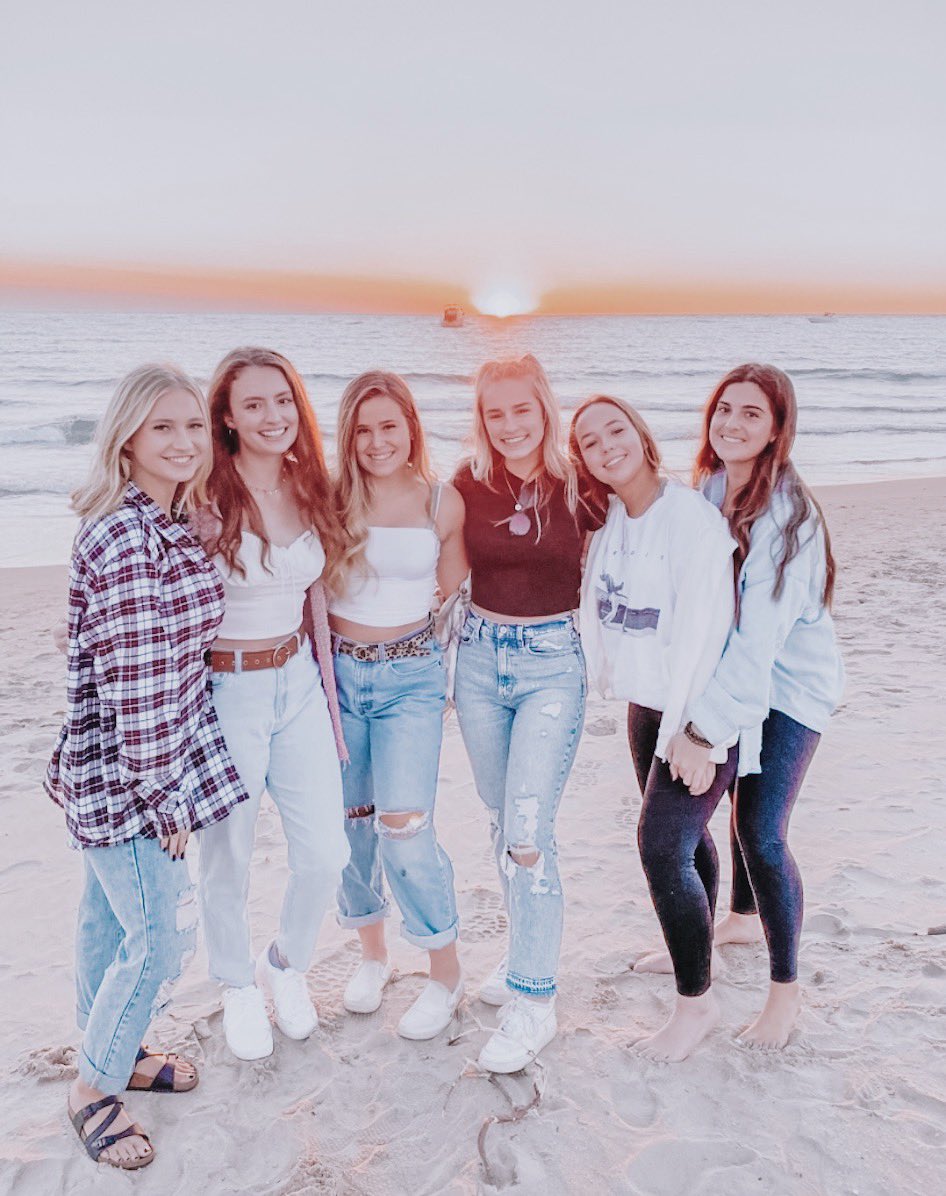 Congrats to all of our newly initiated members 💕