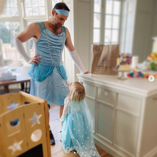 Which Princess Andy would you like?
.<a href="/andy_murray/">Andy Murray</a>  .<a href="/andyroddick/">andyroddick</a>