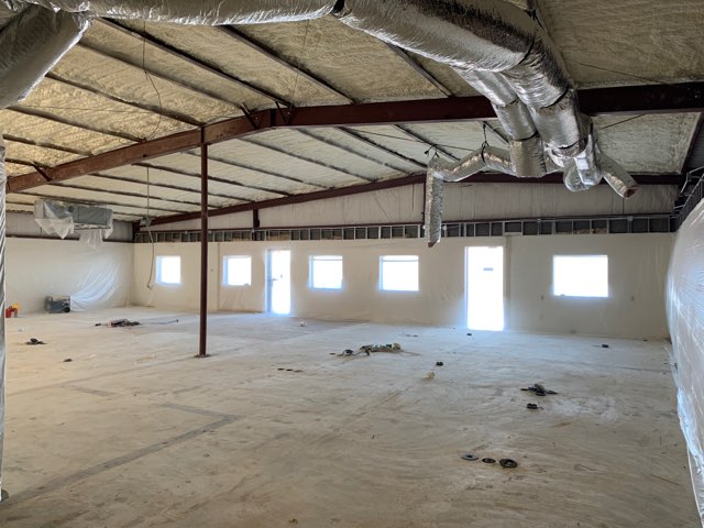 hotShootingCtr's tweet photo. We start the ceiling tomorrow! Super happy with how fast our project is coming together. Are you getting excited?
#2A. #FamilyFirst. #newsmallbusiness #texasproud #lovinglife https://t.co/9spMD24OAz