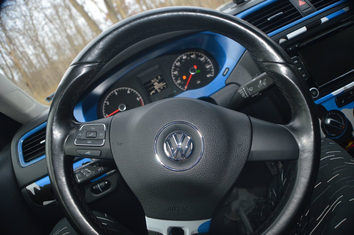 Silver Detail Package on 2011 VW. Starting price at $325. Check out page for more info. #mk6 #ohiodetailing #summitcounty