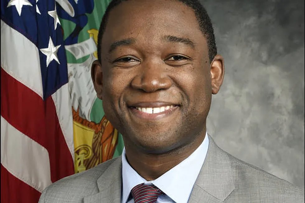 akin_adesina's tweet photo. Congratulations ⁦@wallyadeyemo⁩ on your nomination as Deputy Secretary of Treasury of USA by President-elect ⁦⁦@JoeBiden⁩. As the first black, a Nigerian-born American, ever to occupy the position in US history, you have raised hope. I am extremely proud of you. https://t.co/fzb85GHTrp