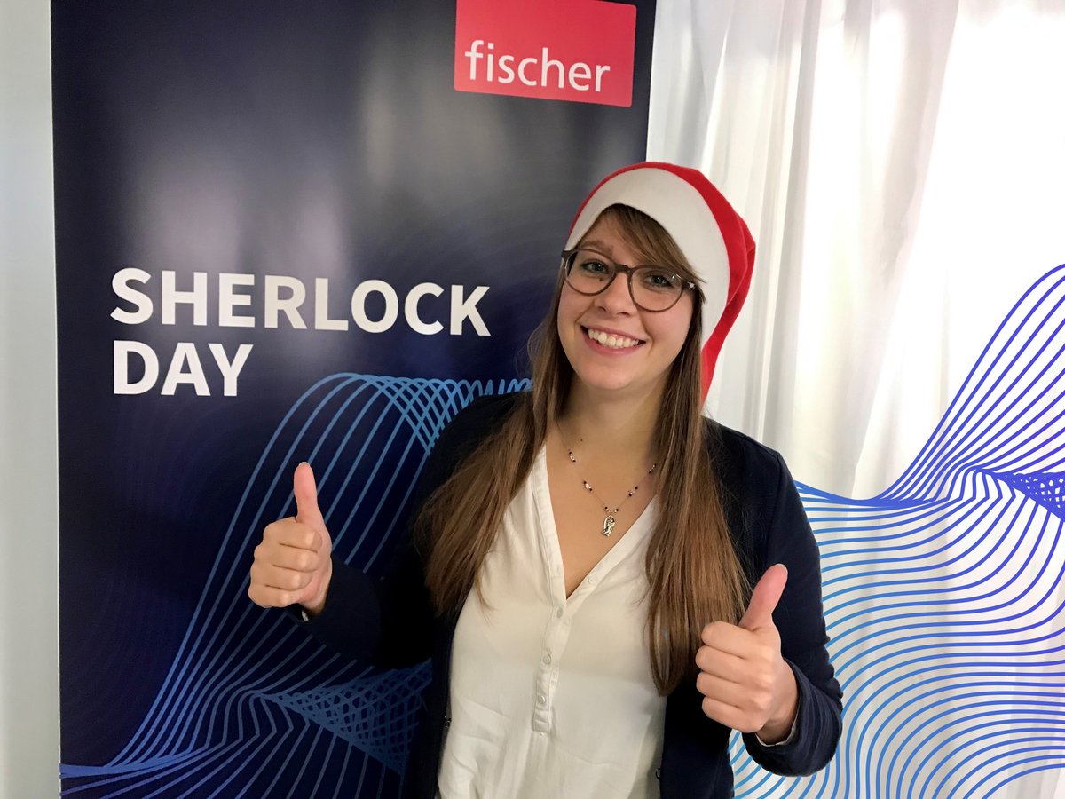 1. Dezember, es schneit, die Mütze sitzt... gleich geht's los beim #SherlockDay fischer-information.com/news-und-event… #techcomm