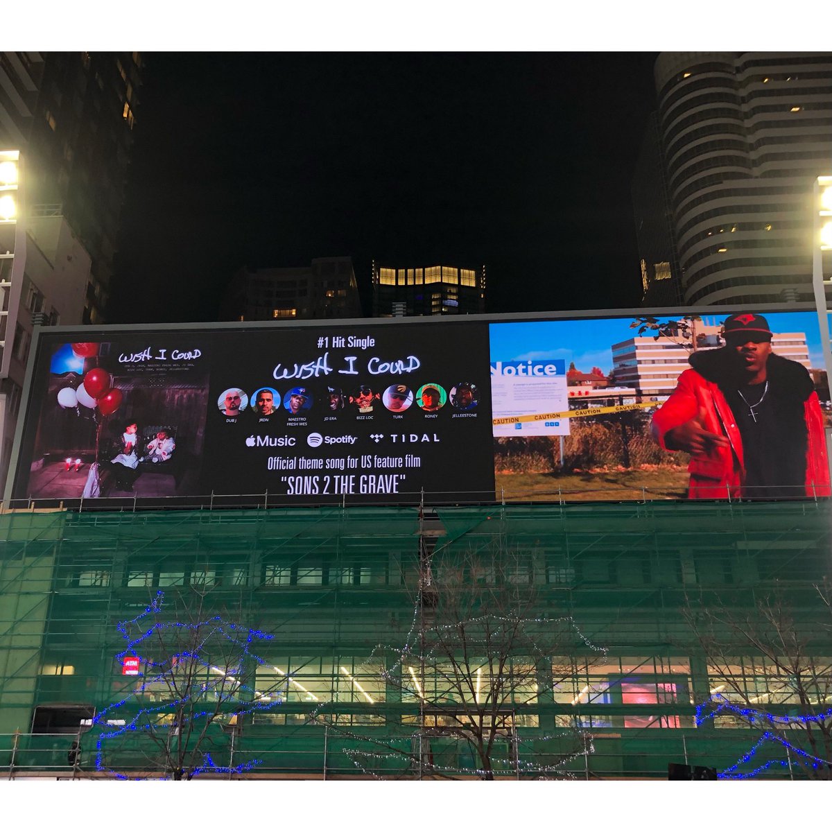 HaveFaithProd's tweet photo. #nightview of our film @Sons2TheGrave &amp; the theme song #wishicould on Canada’s largest digital billboard at the Iconic @YDSquare #sons2thegrave will be out worldwide early 2021 #havefaithproductions #sashastoltzpublicity #yongedundassquare #movie #blessed #Humbled https://t.co/G4tprfGVvr