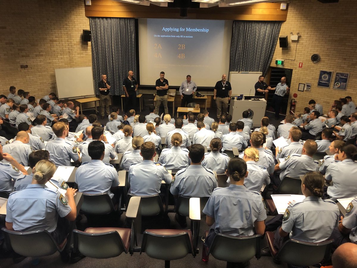PoliceAssocNSW's tweet photo. PANSW Organisers were on deck at the NSWPolice Academy today in the last week for Class 344 who will Attest this Friday. Ready to be welcomed into the #BlueFamily https://t.co/tqdrR1Q0JI