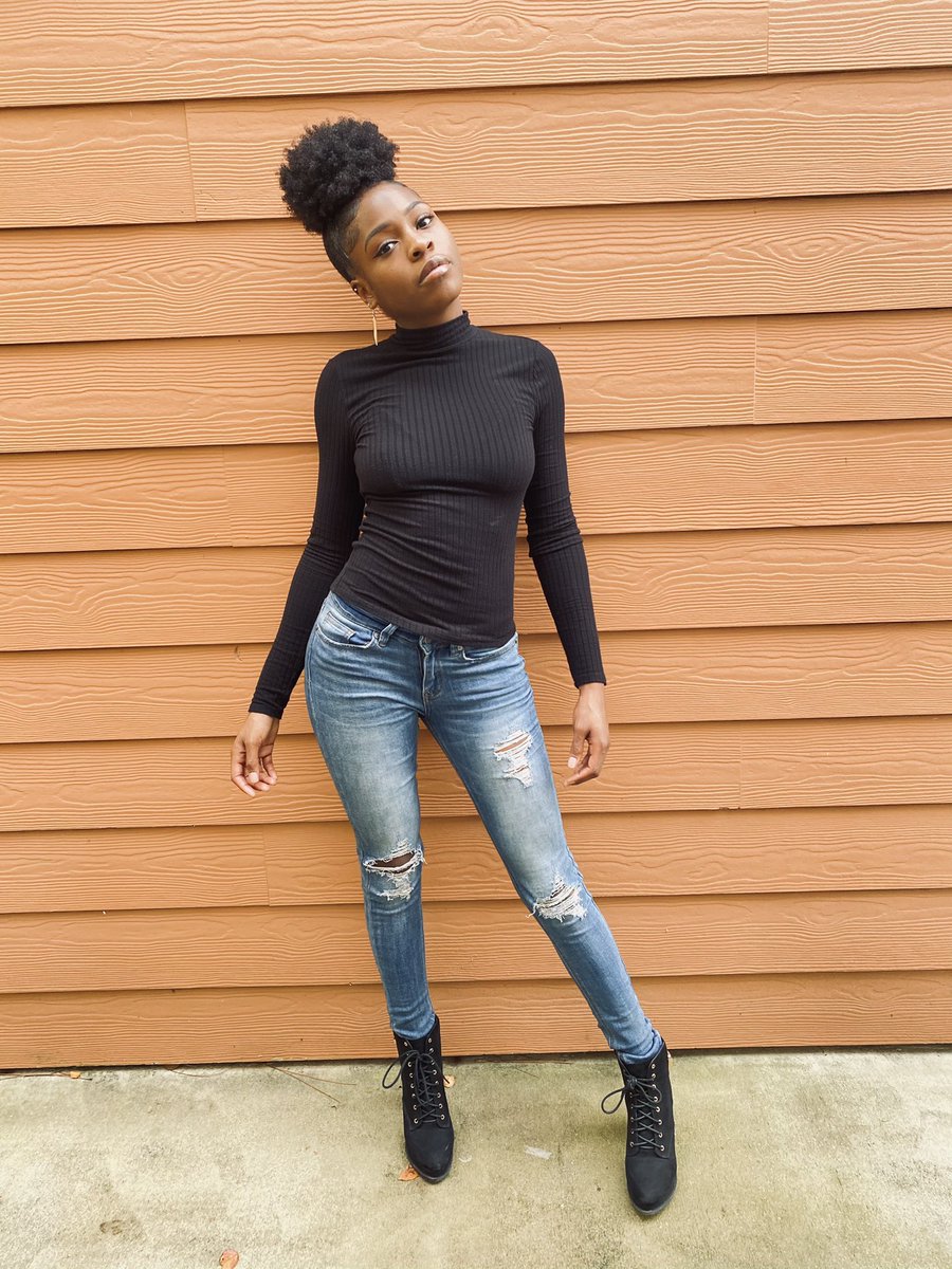 NV0MII's tweet photo. Black Girl MAGIC 🤩🪄 ✨ https://t.co/gsPINMDnNR