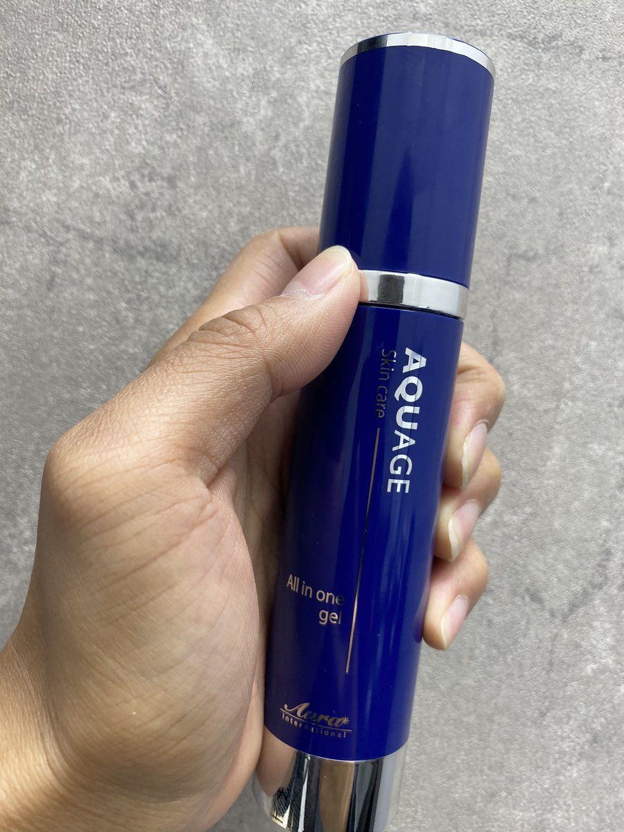 isyatter's tweet photo. 美容サロンのオーナーさんからいただいたオールインワンジェル🥺
内の系列と同じ、株式会社ミューズ系列のやつ😳
めちゃくちゃ伸びよくて、ほんまこれ一本でよさげ。
メンズのオールインワンジェル発売されるのめちゃくちゃ楽しみ💄 https://t.co/wUJyJw2IOz