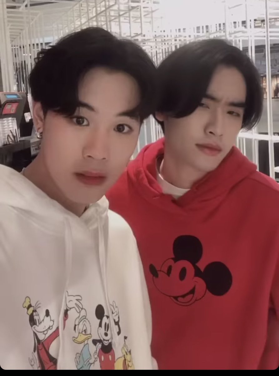 PoypyF's tweet photo. คอลเลคชั่น #disneyxAE รอชมเลยค้าบ

#ซื้อตามปอย 
#ปอยว่าดีเราก็ว่าดี 
#ปอยว่าดีเชื่อปอยเถอะปอยลองแล้ว 
#ปอยปี้เอ๋อเเท้ไม่ปรุงเเต่ง https://t.co/odhqsvAC4V