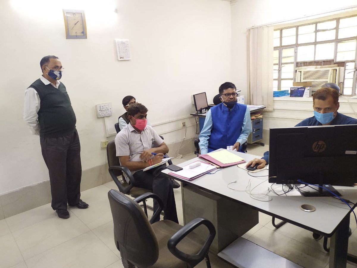 DholpurNic's tweet photo. First Randomization is done by District Election Officer https://t.co/R17Tf4BbHZ