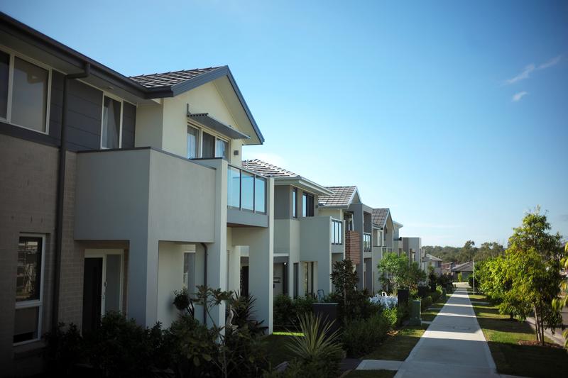 Australia's housing market roars back, boosts wealth and construction https://t.co/C2Zch6yFLd https://t.co/aL7mMcVmfM