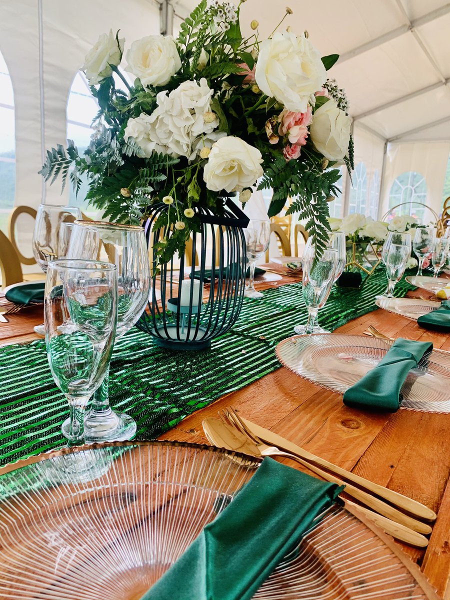 BaphiliseEvents's tweet photo. The Ntanzi’s Traditional wedding planned and Designed by @BaphiliseEvents 
Thank you to my team for such great work 👩🏽‍🍳 👩‍🎨 https://t.co/BUisVJQ5MD