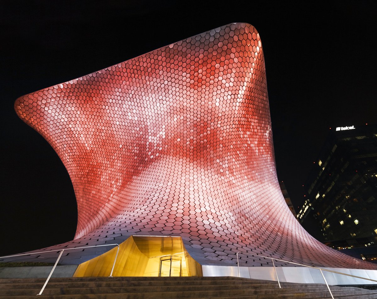 ElMuseoSoumaya's tweet photo. Desde @ElMuseoSoumaya nos unimos al esfuerzo global del #DíaMundialDeLuchaContraElSida.
La prevención, realización de pruebas de detección y tratamiento oportuno, salvan vidas. https://t.co/5uaOq2ySpz