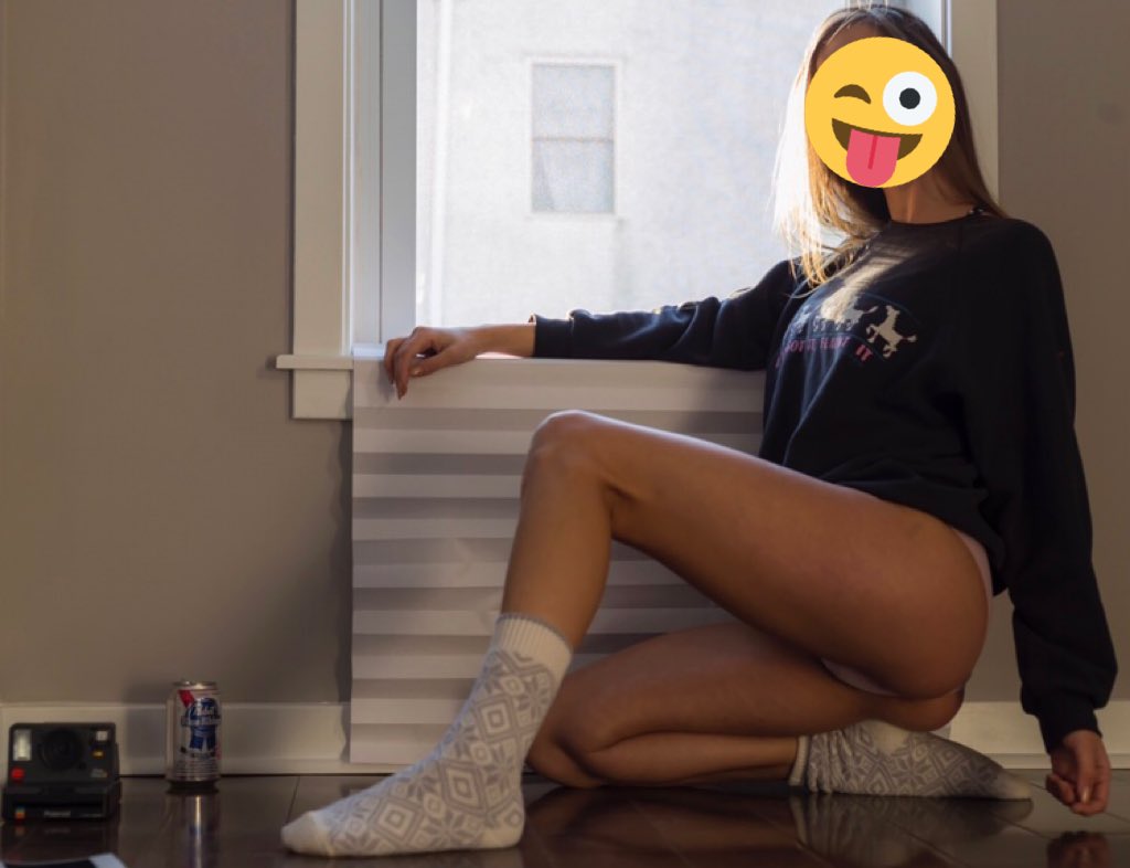 𝓶𝓲𝓼𝓼 𝓹𝓻𝓮𝓽𝓽𝔂 𝓯𝓮𝓮𝓽 (@prettyfeettv) / X