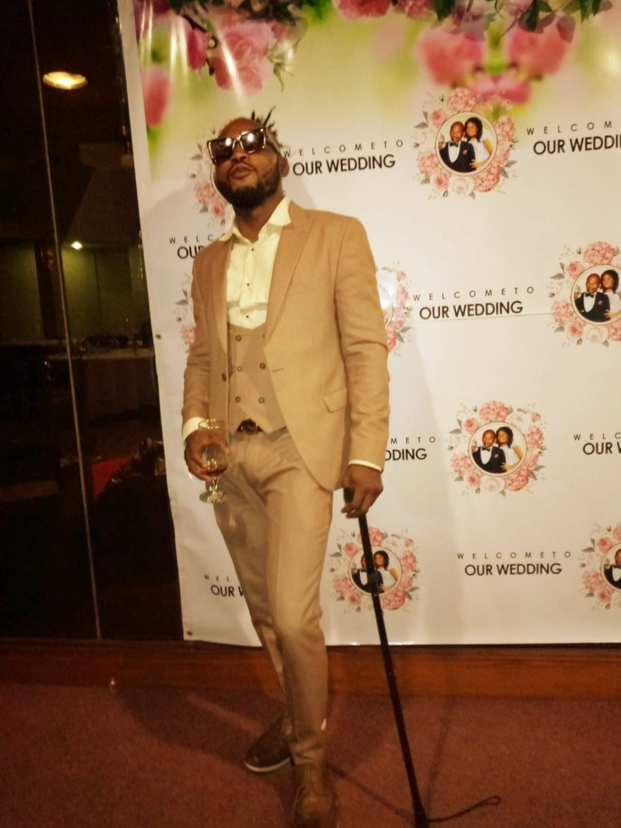 KanyebaAnicet's tweet image. Un tres vrai bon Tonton ujana Anicet showstopper