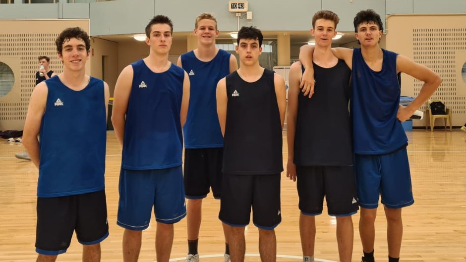 Basketball Queensland (@basketballqld) on Twitter photo 7 BQ athletes have been invited to <a href="/basketballaus/">Basketball Australia</a>' CoE training camp this week!
Congrats Rory Hawke, Harrison Rouhliadeff, Rocco Zikarsky, Max Mackinnon, Josh Hughes, Marcus Bean & Kobe McDowell-White 👏 7 BQ athletes have been invited to <a href="/basketballaus/">Basketball Australia</a>' CoE training camp this week!
Congrats Rory Hawke, Harrison Rouhliadeff, Rocco Zikarsky, Max Mackinnon, Josh Hughes, Marcus Bean & Kobe McDowell-White 👏
