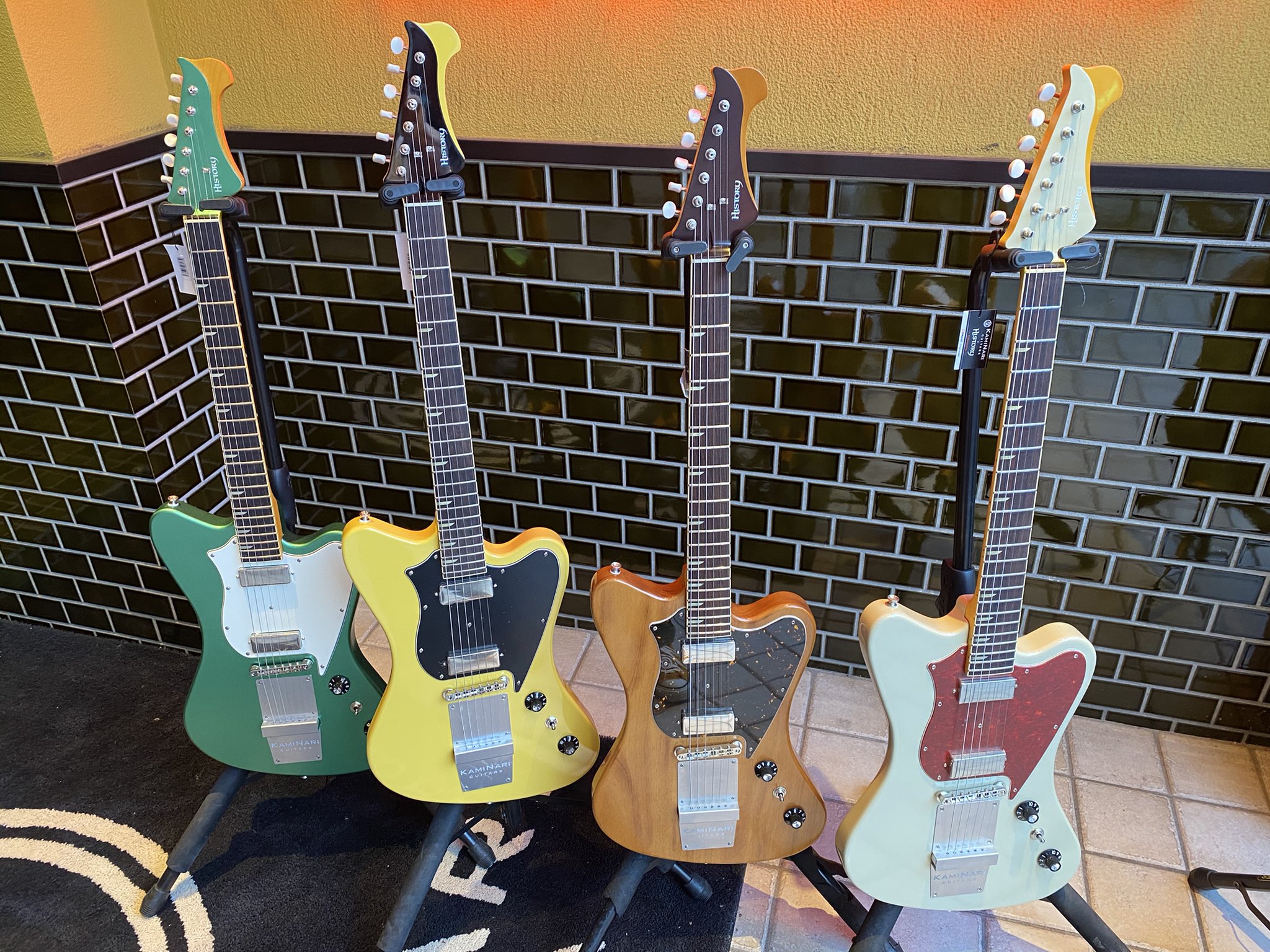 ギター history kaminari guiters KH-CYGNET 良品] KAMINARI GUITARS×HISTORY KH-CYGNET NBK 【返品OK