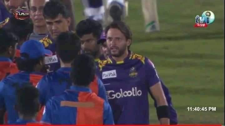 UsamaWaheed28's tweet photo. Dear afghandu #NaveenUlHaq

#lala scored fastest 100 of that time😎
When
U were in (Russian or American's liquid form
#NamakHaram #Afghanistan  #afridi https://t.co/ukPHGxTxAN