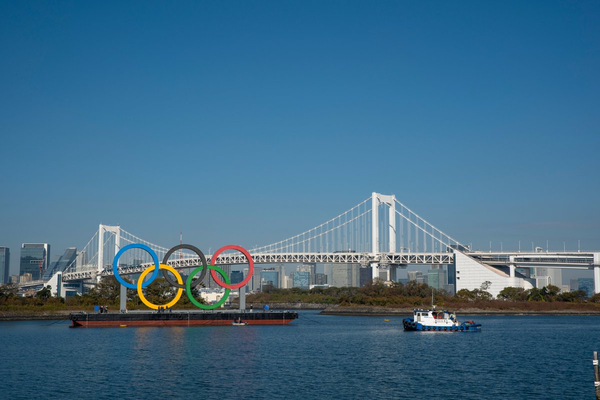 ChKlaue's tweet photo. The Olympic Rings are back in in the water area off the shore of Odaiba Marine Park in Tokyo. Great to see! They underwent safety inspections and maintenance in anticipation of the Olympic and Paralympic Games #Tokyo2020. 📸@Tokyo2020 https://t.co/MJeWlqZ1P3