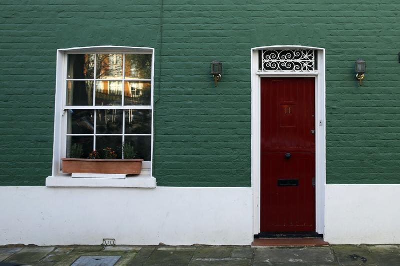 UK house price inflation hits highest in almost six years: Nationwide https://t.co/SpTu51COCP https://t.co/WsVYWyZant