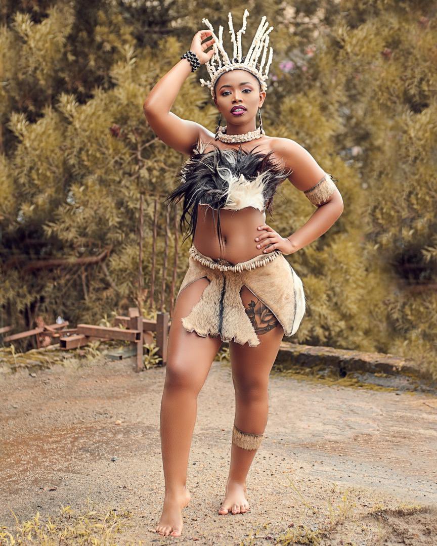 IamMzilikazi's tweet photo. FASHION WEEK: Dress for AFRIKA and let the whole world see our swag #WeGotStyle 30 https://t.co/6LLo79eG7z