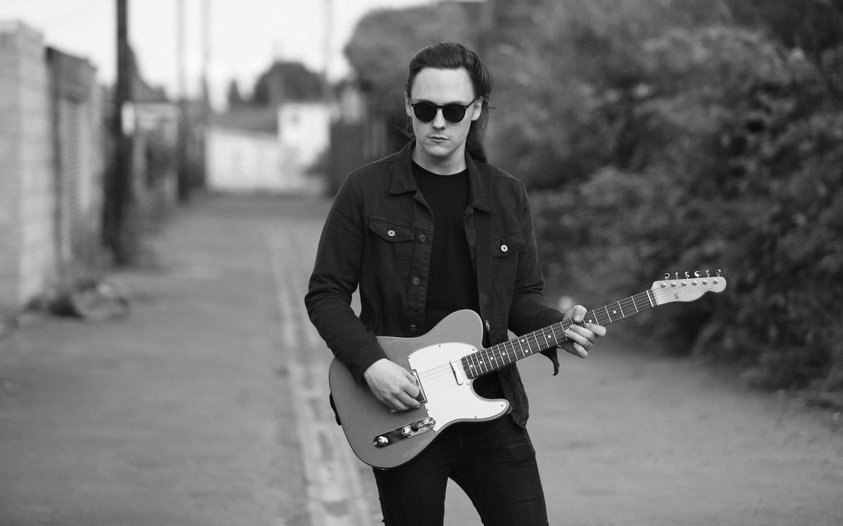 How to become a professional musician