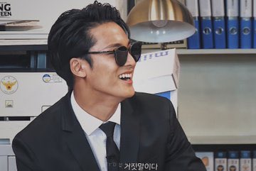 awphrodyte's tweet photo. HIKSCROT AKHIRHNYA MERDEKA 😭✊🏻✊🏻 november dramanya kan maen ya gustii 🤧👉🏻👈🏻 okeskip, skrg mau bucinn lagi ajaa 🥺🙃💖 https://t.co/mZUwXfARyc