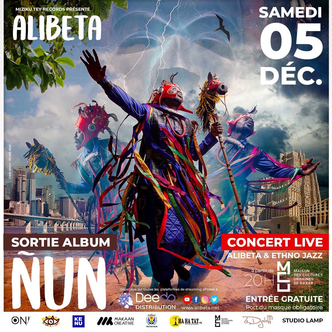 Salaam Waa Ndakarou, Waa Sunugaal, Wa Afriki, Wa Aduna !

Mon nouvel album sera dispo ce 05 décembre sur <a href="/DeedoOfficial/">Deedo</a> et sur toutes les plateformes de streaming.

#alibeta #nun #laboratoiredesimaginaires #kenu #mizikutey #Deedo #africanmusic #music #concert #dakarlives #kebetu