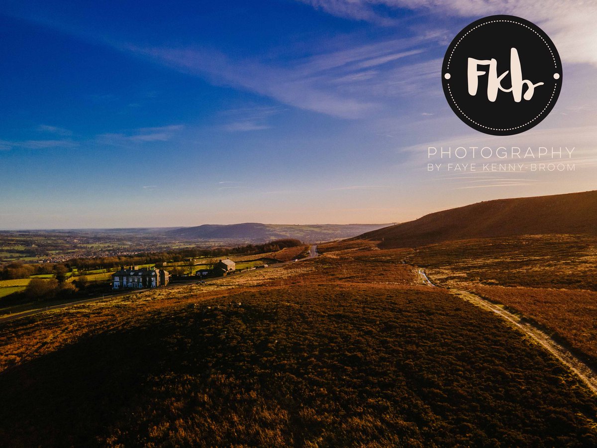 Perfect December weather up at the Cow &amp; Calf this morning, and great to bump into <a href="/Hobo_Tom/">Hobo Tom Photography</a> too!! <a href="/ThisisIlkley/">This is Ilkley</a> <a href="/visitBradford/">Visit Bradford</a> <a href="/Welcome2Yorks/">Welcome to Yorkshire</a> #CowandCalf #Ilkley #VisitBradford <a href="/IlkleyGazette/">Ilkley Gazette</a> <a href="/Bradford_TandA/">Telegraph & Argus</a>