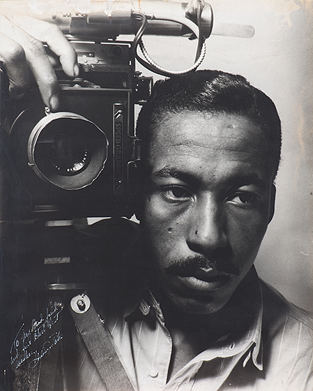AestheticaMag's tweet photo. #ArtistStudios 

“I saw that the camera could be a weapon against poverty, against racism, against all sorts of social wrongs. I knew at that point I had to have a camera.” – Gordon Parks. https://t.co/TJWB3xjB34