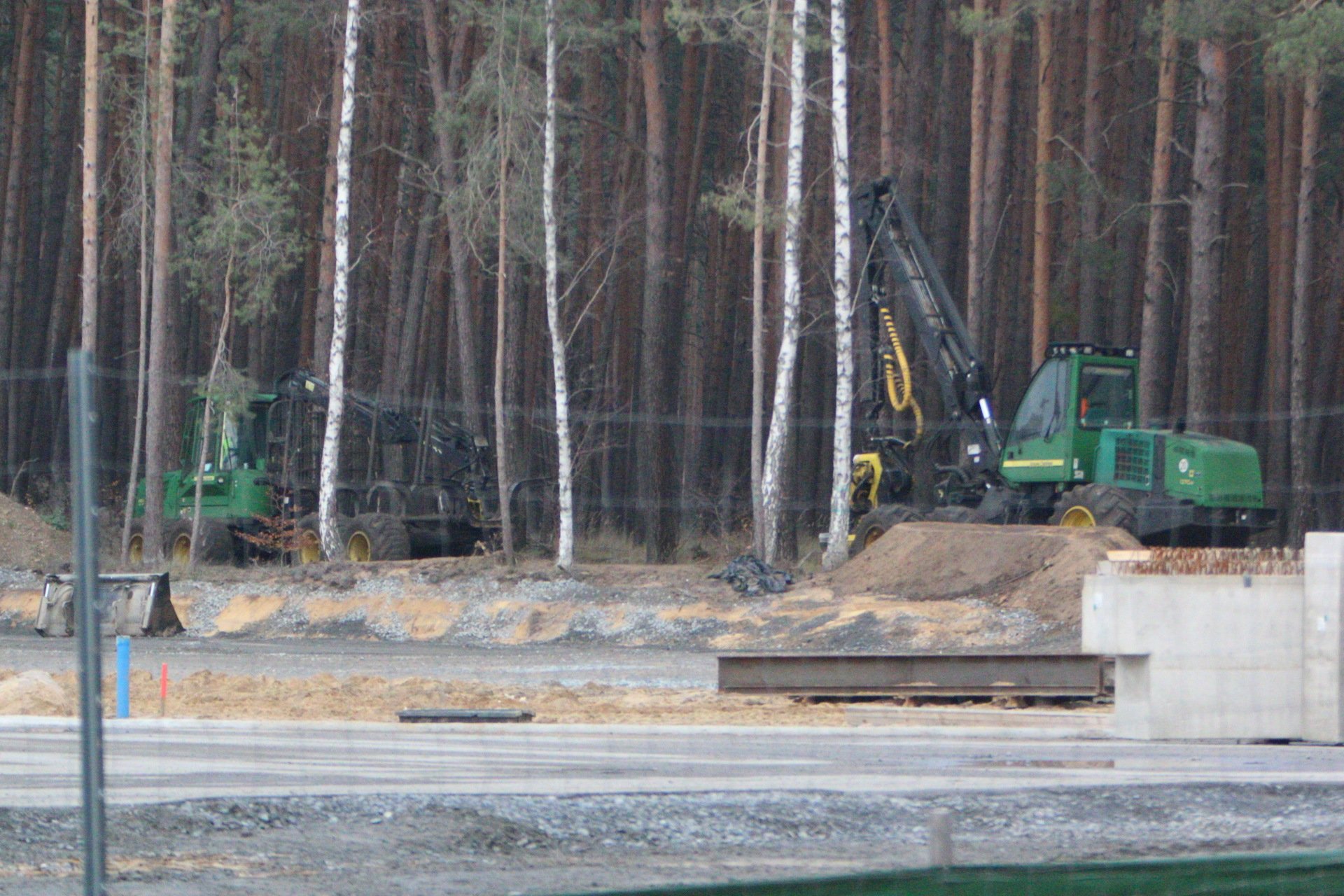 EoJDpq5WMAAOHh8?format=jpg&name=large