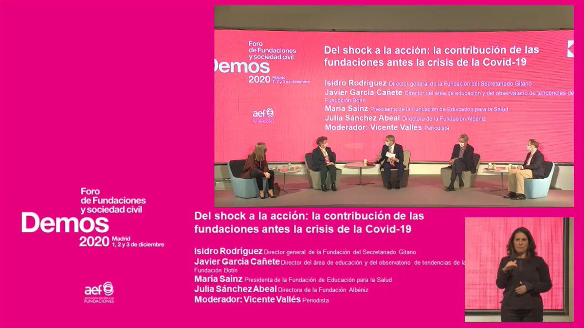 germina's tweet image. Seguimos en el Foro #Demos2020 aprendiendo con Isidro Rodríguez de @gitanos_org. @MariaSainz11 de  @FUNDADEPS. @JuliaSAbeal de @EscuelaRSofia y Javier Garcia de Fundación Botin. Moderado por @VicenteVallesTV