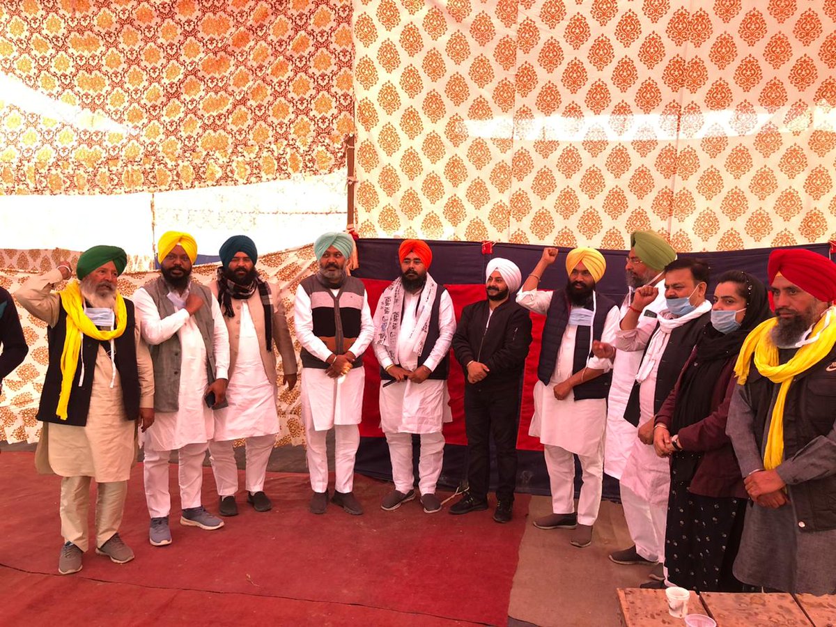 AapActive123's tweet photo. JUST IN

Realising his mistake &amp; the fact that AAP is the only the option for the all over betterment of Punjab MLA Ropar @AmarjitSandoa returns to AAP

AAP urges every Punjabi to be part of the political revolution of @AAPPunjab and let’s work for a happier &amp; Prosperous Punjab. https://t.co/o0XZjDgv8L