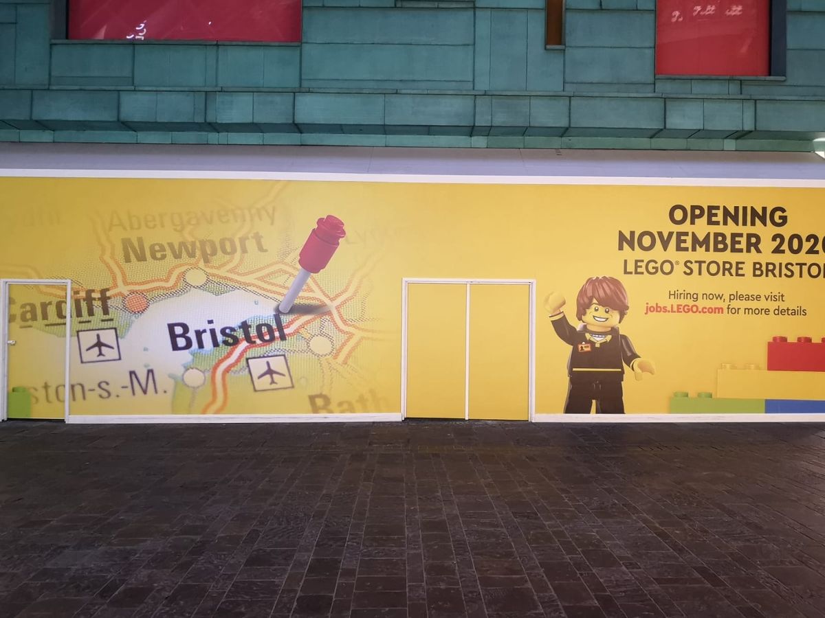 DesignTimeNow's tweet image. Meanwhile in Bristol @CabotCircus excitement is building for the opening of the latest LEGO experience. #retailevolution #openingsoon