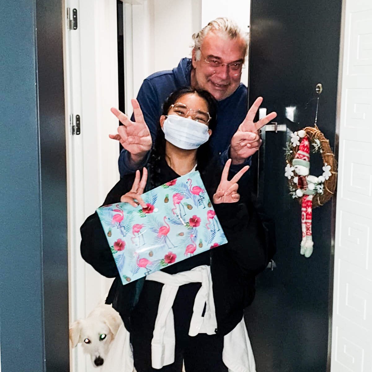 AFSTurkiye's tweet image. 3 aylık programımızla ülkemizde konuk olan Akisha ve Lucia, biriktirdikleri anılarla birlikte ülkelerine döndü. Öğrencilerimiz artık hem hayatları boyu unutamayacakları kültürlerarası bir deneyime hem de onlara kucak açan ikinci bir aileye sahip 👨‍👩‍👧 

#afseffect #afsturkey