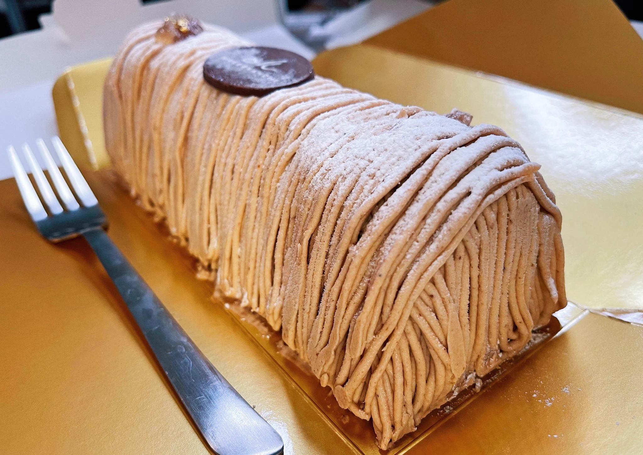 ボリュームたっぷりのモンブラン！ラム酒が効いてて美味しい！