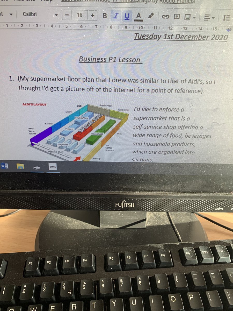MathsCSOngar's tweet photo. Year 10 Business studies P1 today has produced an amazing piece of work from RF! This is how it should be done - keep it up and you will fly through this GCSE! https://t.co/4cRMFbZYXA