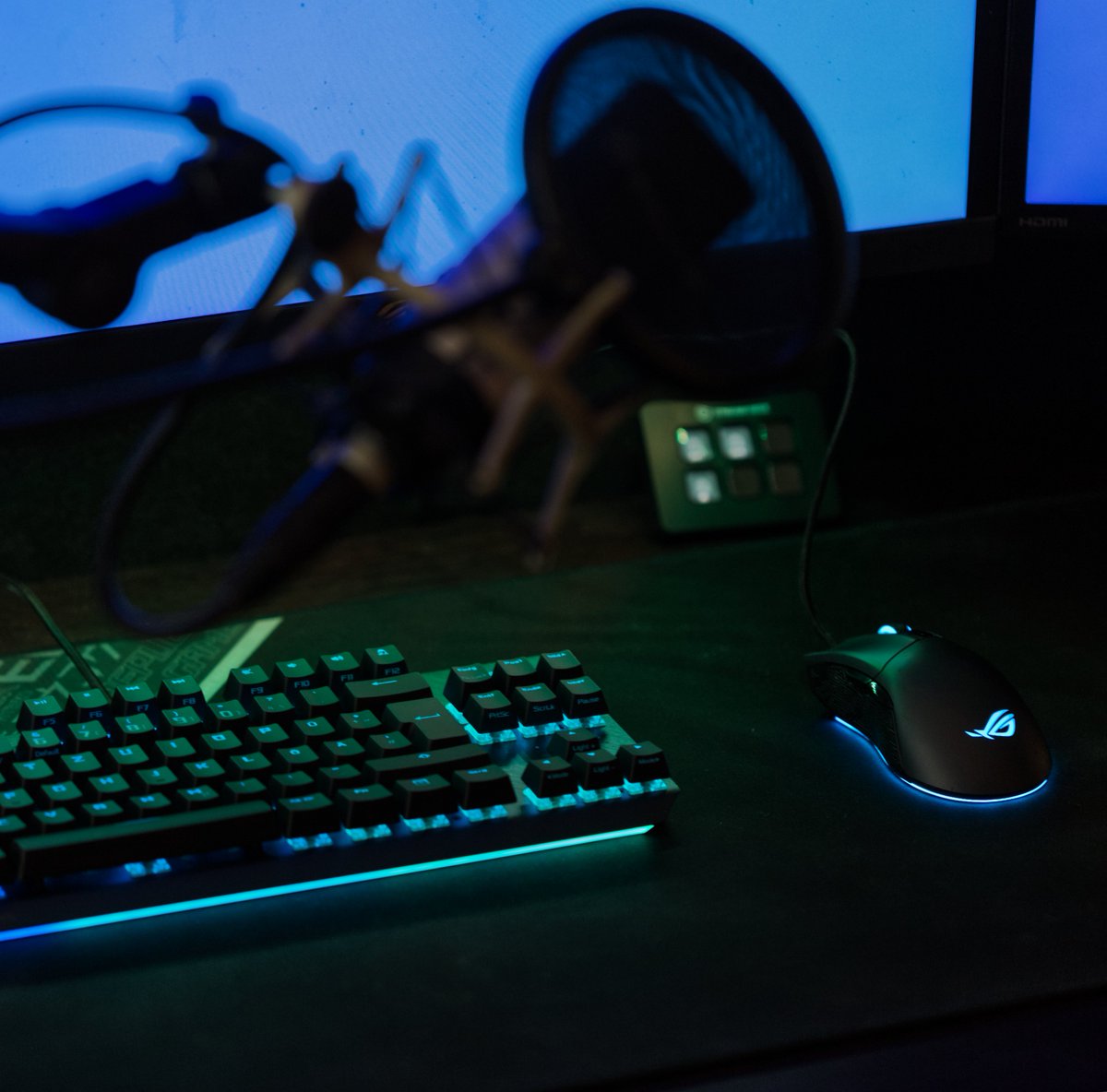 kompetenzGHG's tweet image. Early Stream ist online. Ich freue mich auf euch 👀
twitch.tv/bastighg/

@asusrogde - @cherrymx 
#Werbung