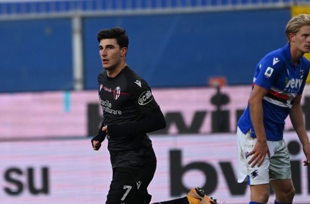 Orsolini passou por um exame de imagem que detectou uma lesão muscular em sua perna direita. Com isso, o camisa 7 do Bologna só voltará em janeiro de 2021 aos gramados. O ponta ficará de fora dos jogos contra Inter, Roma, Spezia, Torino e Atalanta. https://t.co/7H2H0IIf1T