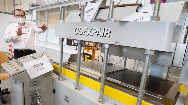 Coexpair, société namuroise spécialisée dans la production d'éléments en composite pour l'aviation, s’est lancé dans la fabrication de composites biosourcés à base de fibres naturelles, comme le lin ou le bois. buff.ly/2VegSWF