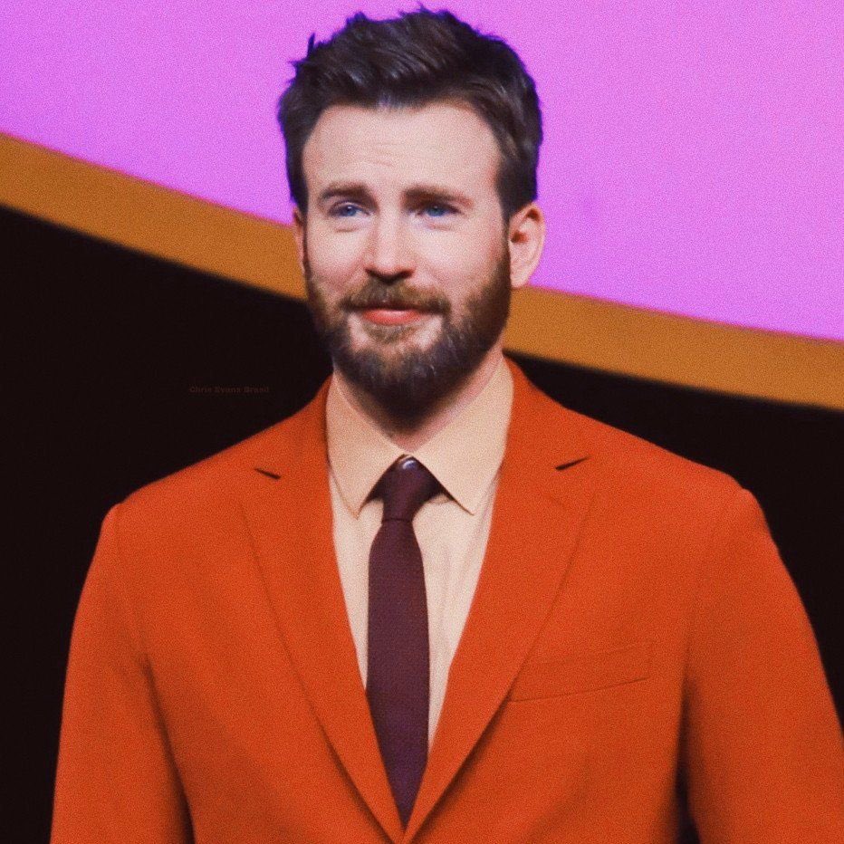 Chris Evans as Sammy Rae album covers: a thread