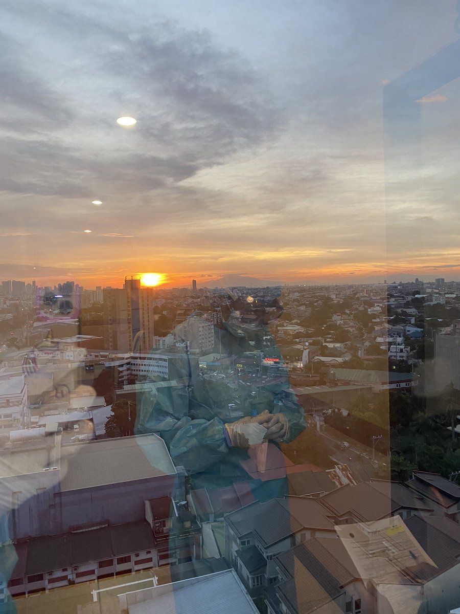 JoDeCa4's tweet photo. Sunset 😍 #swabteam https://t.co/mqTkR92Vvv