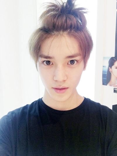 taeyong pics tweet media